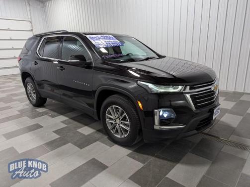 2022 Chevrolet Traverse LT Cloth
