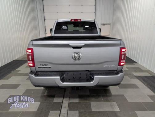 Billet Silver Metallic Clearcoat 2024 RAM 2500 Big Horn Crew Cab 4x4 6'4' Box