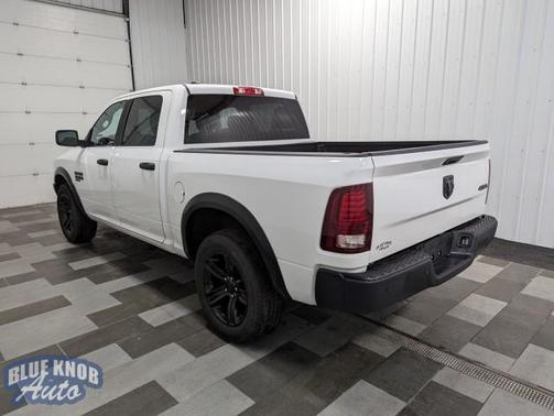 2024 RAM 1500 Classic Warlock Crew Cab 4x4 5'7' Box