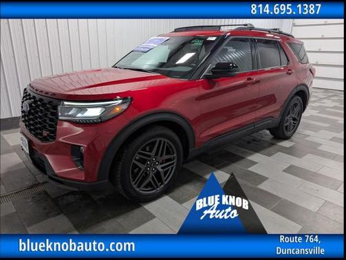 2025 Ford Explorer ST