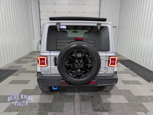 Silver Zynith Clearcoat 2023 Jeep Wrangler 4xe Sahara