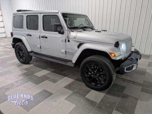 Silver Zynith Clearcoat 2023 Jeep Wrangler 4xe Sahara