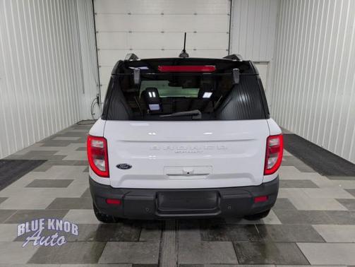 Oxford White 2025 Ford Bronco Sport Outer Banks