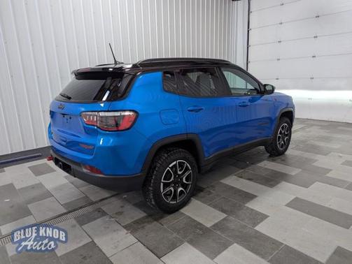 2024 Jeep Compass Trailhawk