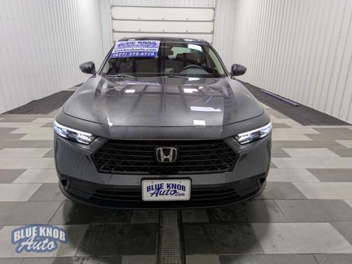2025 Honda Accord LX 1.5T