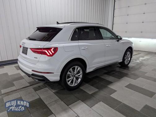 2025 Audi Q3 45 S line Premium Plus