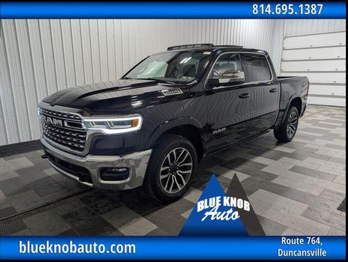 Diamond Black Crystal Pearlcoat 2026 RAM 1500 Longhorn