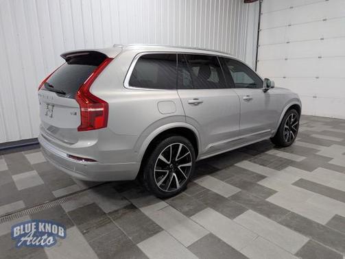 2024 Volvo XC90 B6 Plus Bright Theme 7-Seater