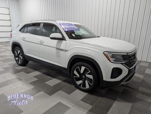 2025 Volkswagen Atlas Cross Sport 2.0T SE w/Technology 4MOTION