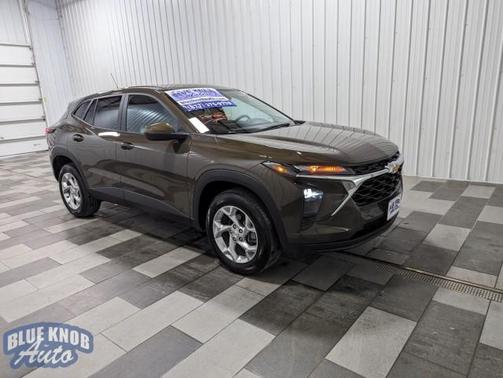 2024 Chevrolet Trax LS