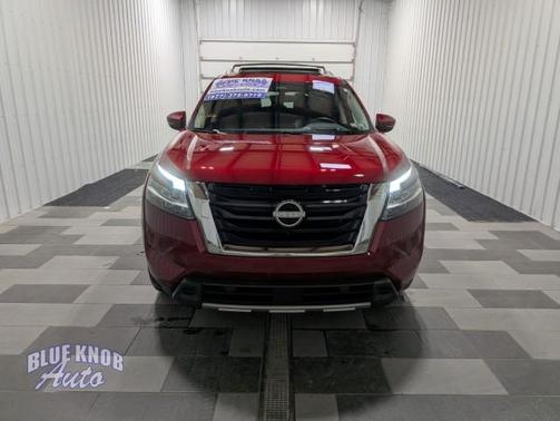 2024 Nissan Pathfinder Platinum 4WD