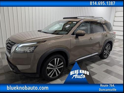 2023 Nissan Pathfinder Platinum 4WD