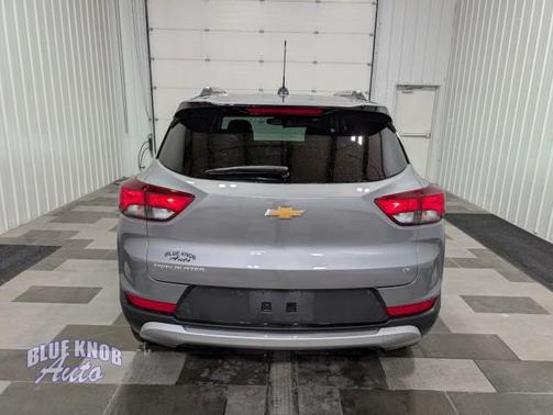 Sterling Gray Metallic 2025 Chevrolet Trailblazer LT