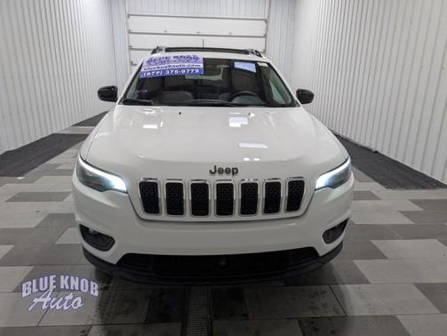 2022 Jeep Cherokee Latitude Lux