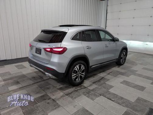2025 Mercedes-Benz GLA 250 4MATIC