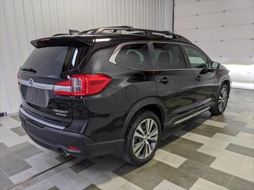 Photo 4 of 21 of 2019 Subaru Ascent Limited 7-Passenger