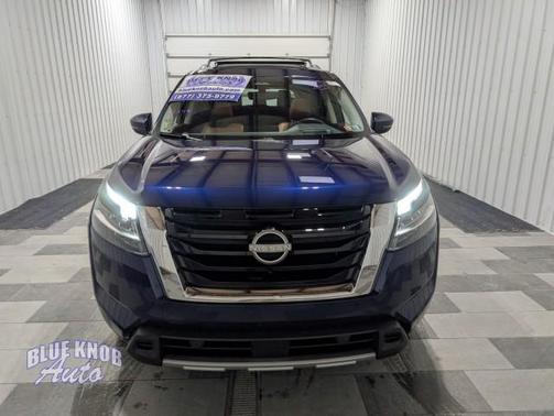 2024 Nissan Pathfinder Platinum 4WD