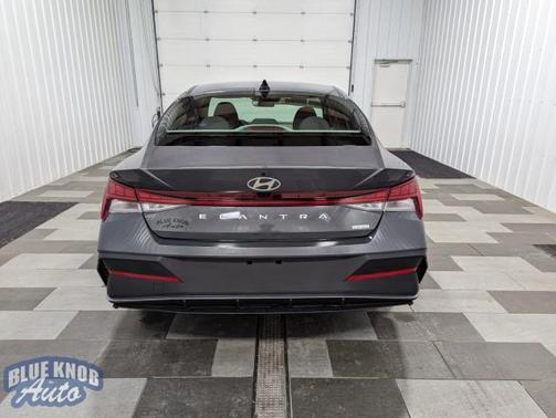 2024 Hyundai ELANTRA HEV Blue
