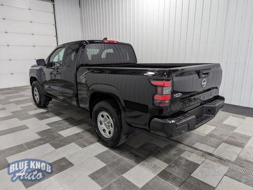 2025 Nissan Frontier S