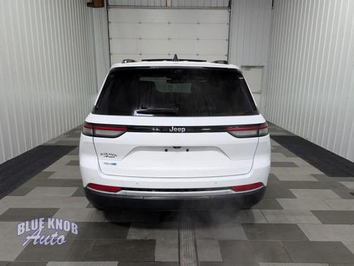 2022 Jeep Grand Cherokee 4xe Base