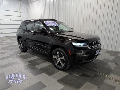 2023 Jeep Grand Cherokee 4xe Base