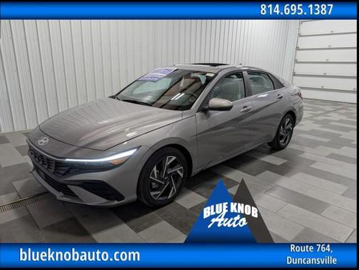 2025 Hyundai ELANTRA Limited