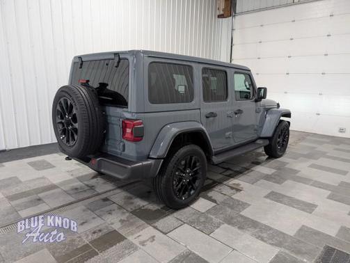 2025 Jeep Wrangler 4xe Sahara