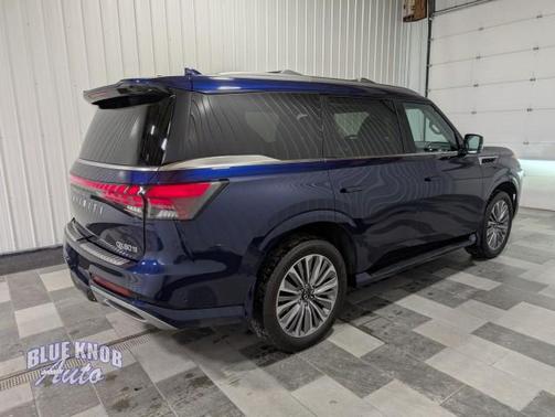 2025 INFINITI QX80 SENSORY AWD