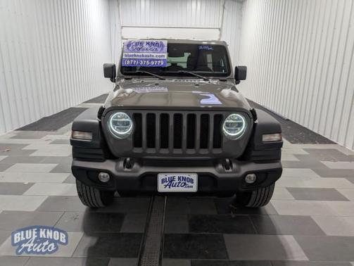 2022 Jeep Wrangler Unlimited Sport