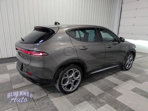 2024 Alfa Romeo Tonale Ti EAWD