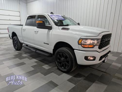 2024 RAM 2500 Big Horn Crew Cab 4x4 6'4' Box