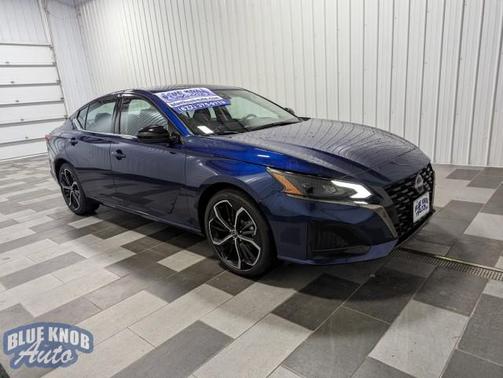2024 Nissan Altima SR FWD