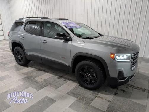 2023 GMC Acadia AWD AT4