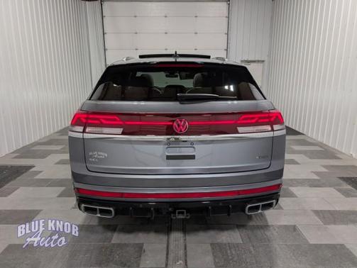 2024 Volkswagen Atlas Cross Sport 2.0T SEL Premium