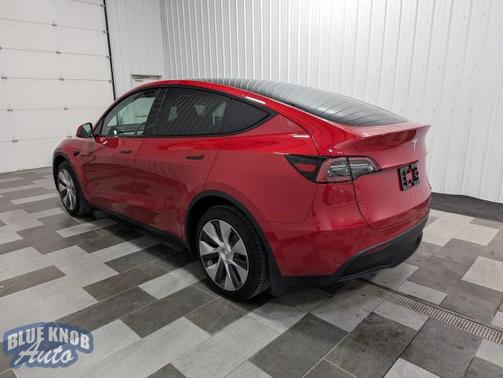 2023 Tesla Model Y Long Range Dual Motor All-Wheel Drive