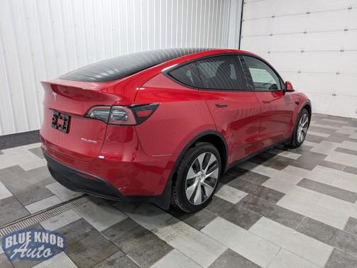 2023 Tesla Model Y Long Range Dual Motor All-Wheel Drive