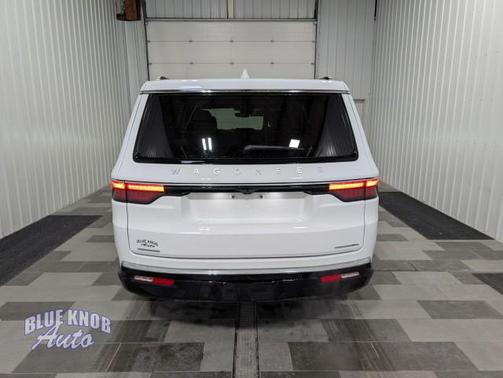 Bright White Clearcoat 2023 Jeep Wagoneer L Series II 4x4