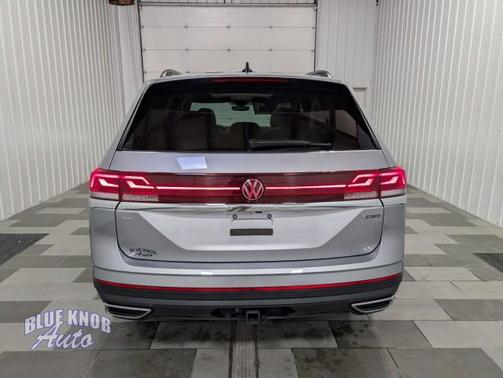 2025 Volkswagen Atlas 2.0T SE w/Technology 4MOTION
