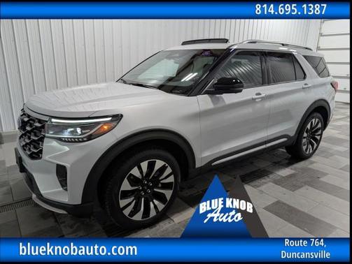 2025 Ford Explorer Platinum