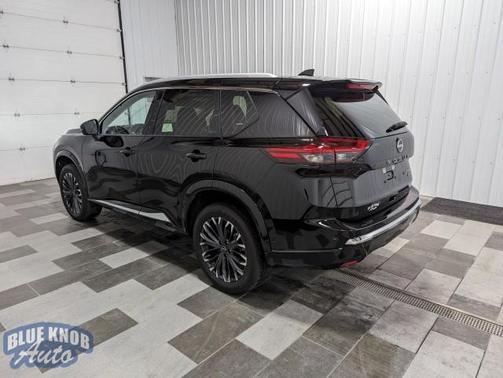 2024 Nissan Rogue Platinum