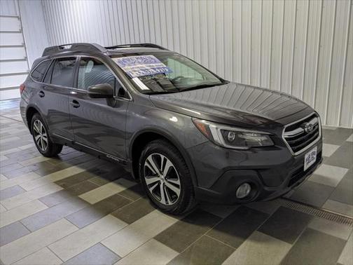 Photo 5 of 20 of 2019 Subaru Outback 3.6R Limited