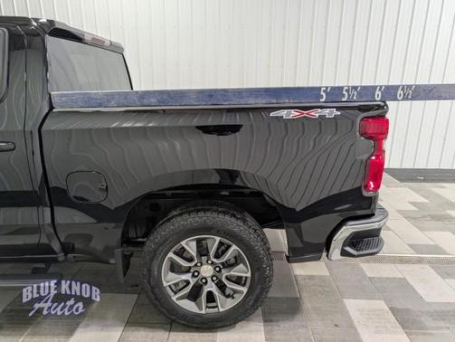 Black 2024 Chevrolet Silverado 1500 LT