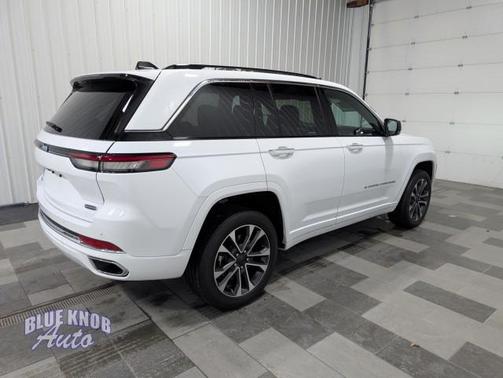 2023 Jeep Grand Cherokee 4xe Overland