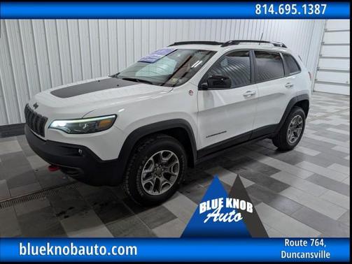 Bright White Clearcoat 2022 Jeep Cherokee Trailhawk