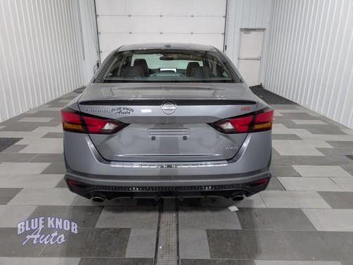 2023 Nissan Altima SR Intelligent AWD