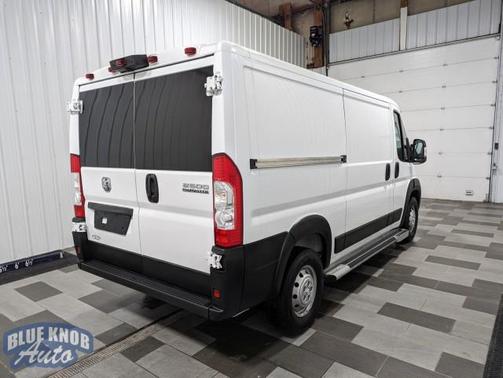 2023 RAM ProMaster 2500 Base