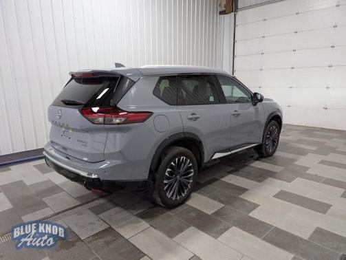 2024 Nissan Rogue Platinum