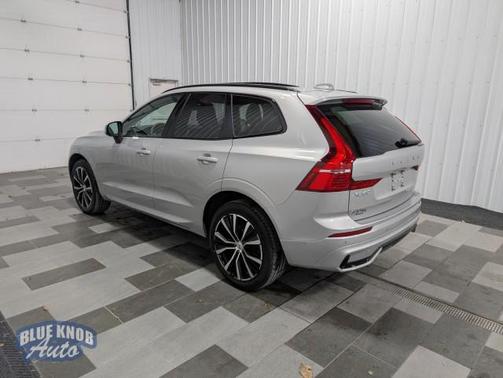 2025 Volvo XC60 B5 Plus