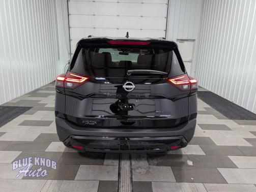 Super Black 2023 Nissan Rogue SV