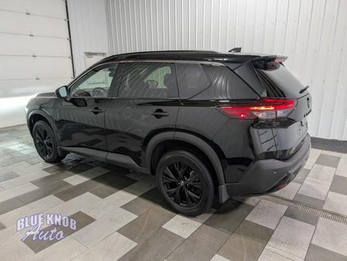 Super Black 2023 Nissan Rogue SV